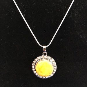 Necklace with chain!